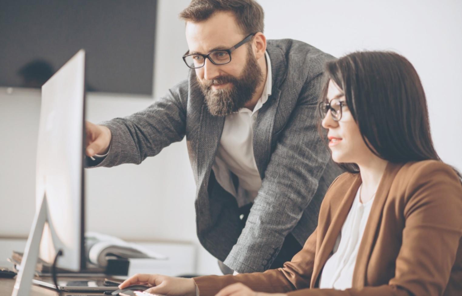 Sessione di formazione pratica con focus su configurazioni server
